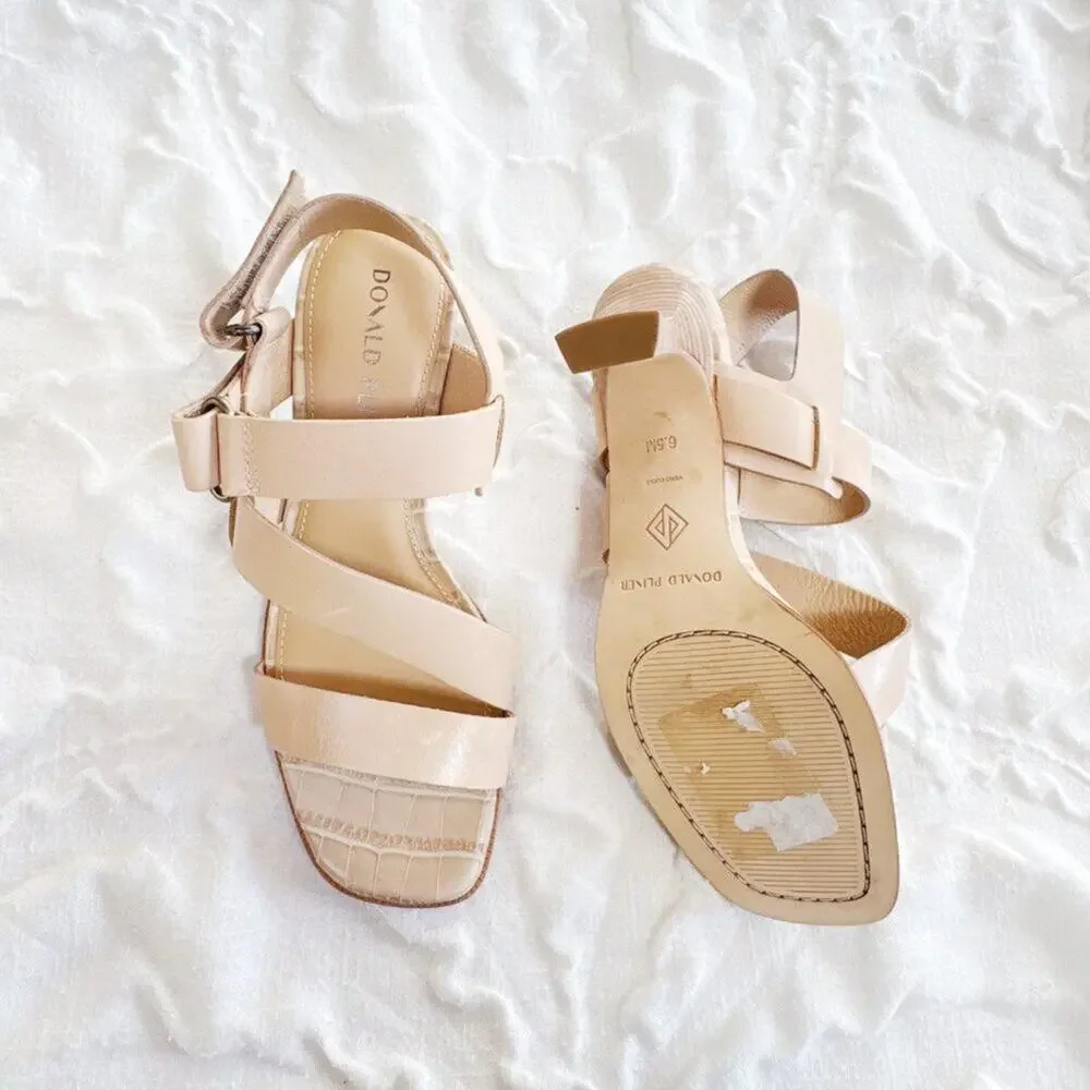 Donald Pliner Kamele Kitten Heel Sandal New